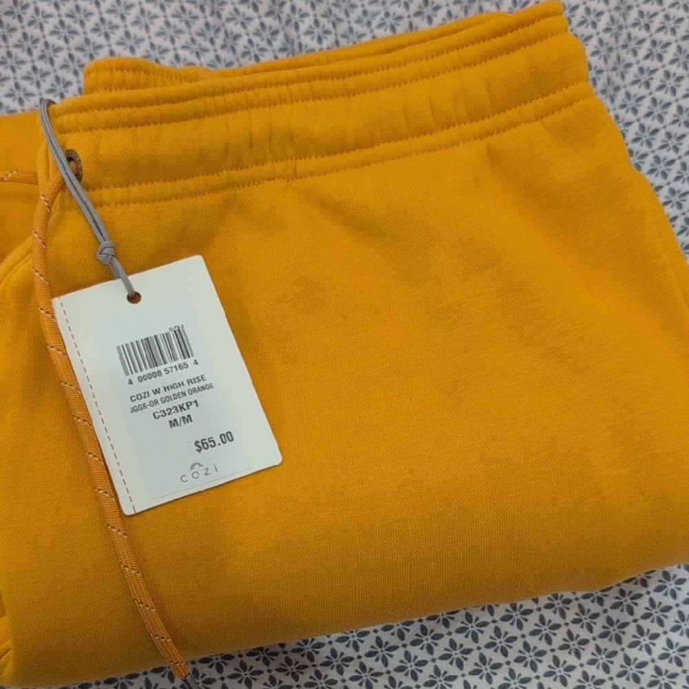 Cozi Footlocker Mustard Sweatpants New With Tag Medium High Rise